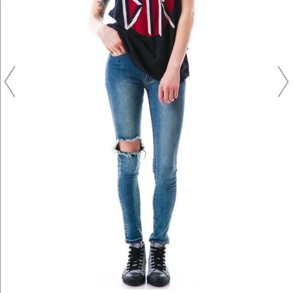 UNIF Denim - • UNIF • Peach Pit Distressed Skinny Jeans 26